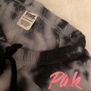 PINK Victoria's Secret Pants - Victoria secrets pink banded bottom sweats PINK Victoria's Secret Pants - Victoria secrets pink banded bottom sweats